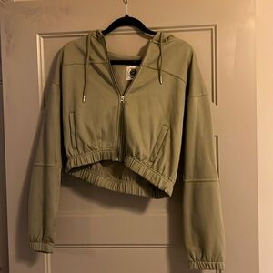 Cute cropped zip up jacket from Ashley Vintage Charm
